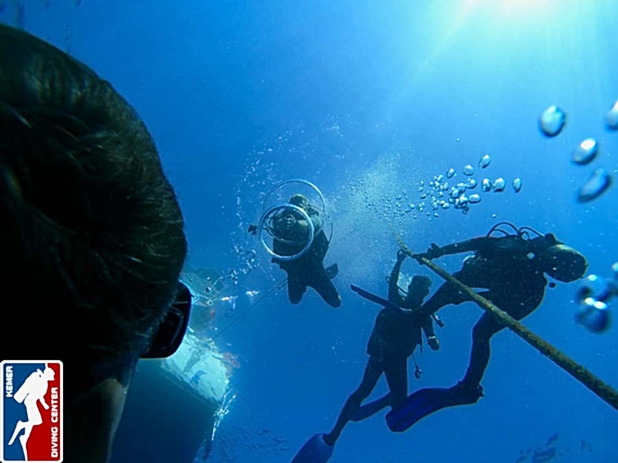 DivingKemer29.jpg